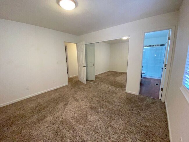 Building Photo - SE Reno Single Story House - Beautiful Pastoral/Mountain Views
