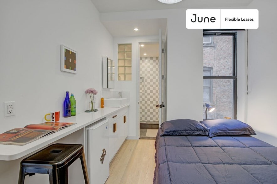 Building Photo - Welcoming ROOM at The Maison Suydam