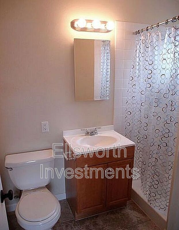 Building Photo - 3665 Morlan St