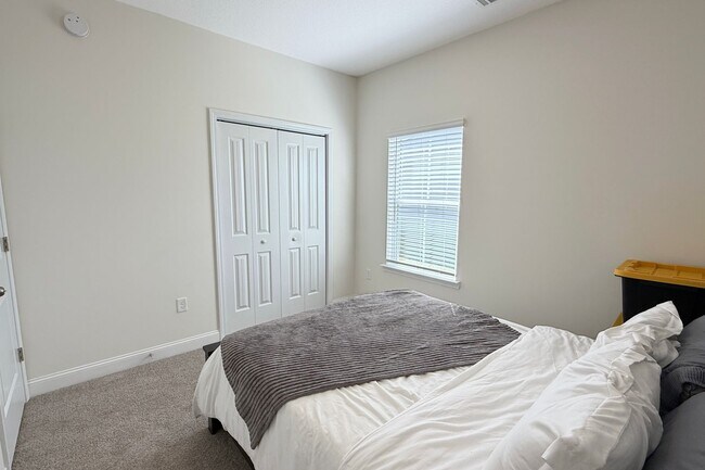 Building Photo - COMING JUNE 2026! (Pet Friendly)