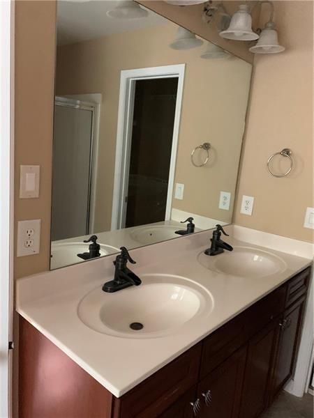 Building Photo - 6122 Deluna Way