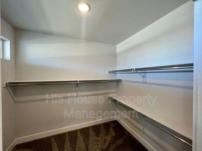 Building Photo - 4125 24th Street Rd