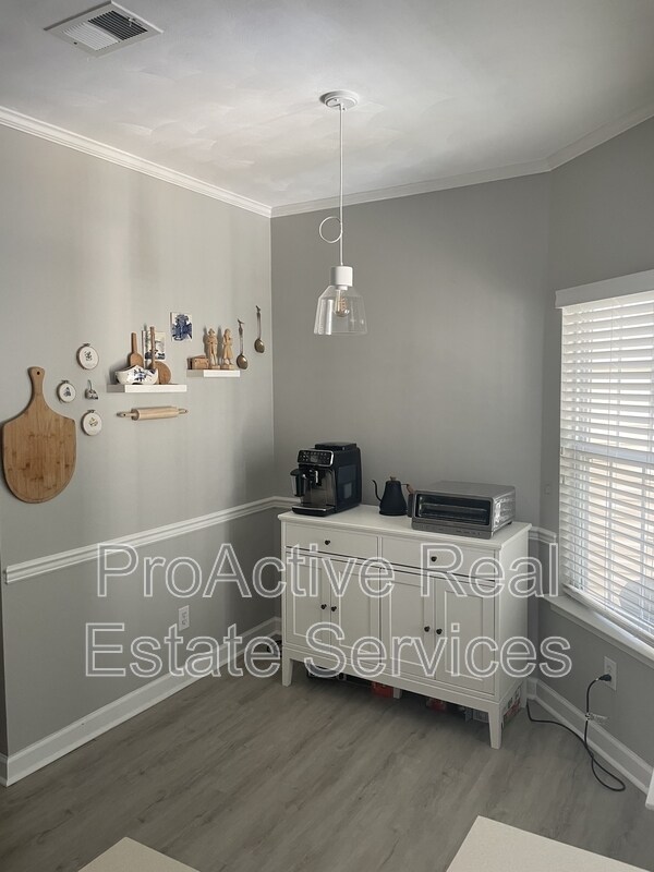 Building Photo - 5268 Pirata Pl