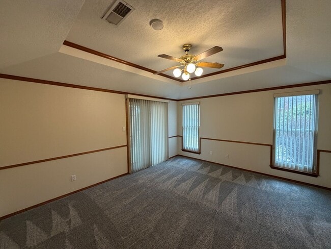 Building Photo - 3 Bedroom Single Story Home Available Near Juan Tabo Blvd SE & Southern Blvd SE!