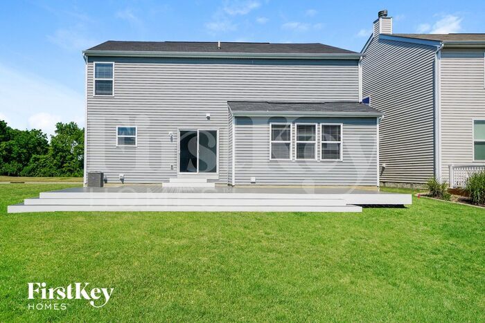 Building Photo - 270 Cloverhill Dr