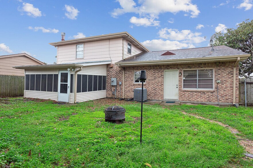 Building Photo - 441 Bellemeade Blvd