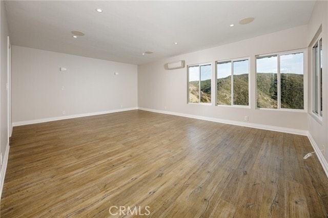 Building Photo - 797 Nyes Pl