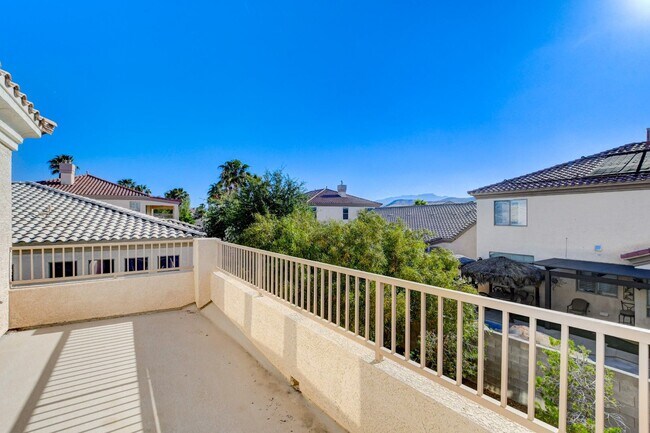 Building Photo - MASSIVE 5 BEDROOM, 2 STORY HOME IN DESIRABLE RHODES RANCH GOLF COURSE COMMUNITY!