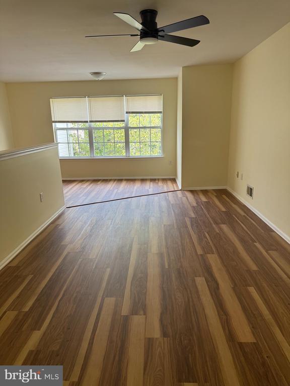 Building Photo - 813 Plymouth Rd