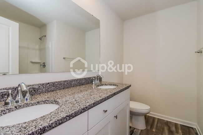 Building Photo - Fantastic 3bd/3ba home! Let yourself in!