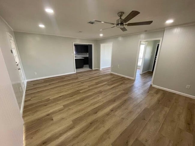 Building Photo - 11002 Segrest Dr