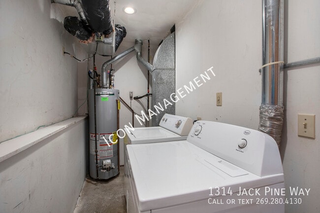 Building Photo - 1314 Jack Pine Way