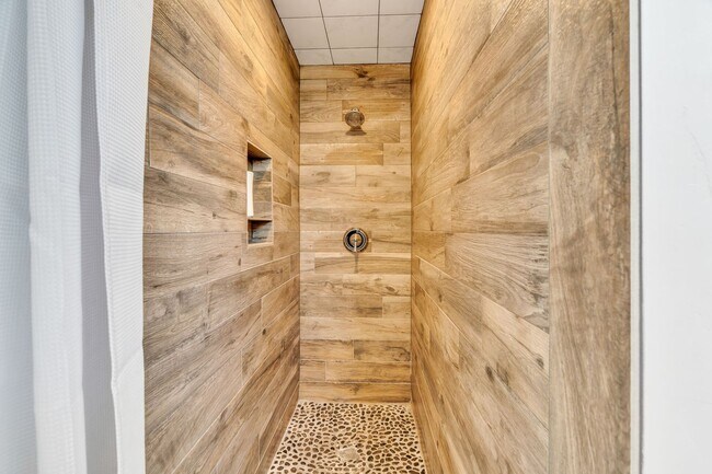 Building Photo - 2872 N Sorrel Dr