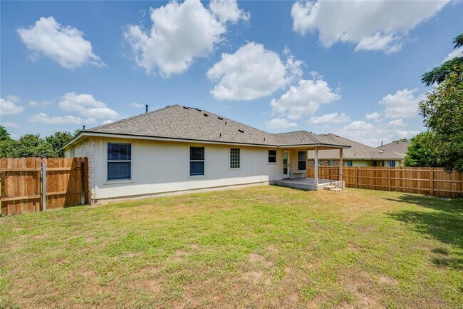 Building Photo - 2509 Pearson Way