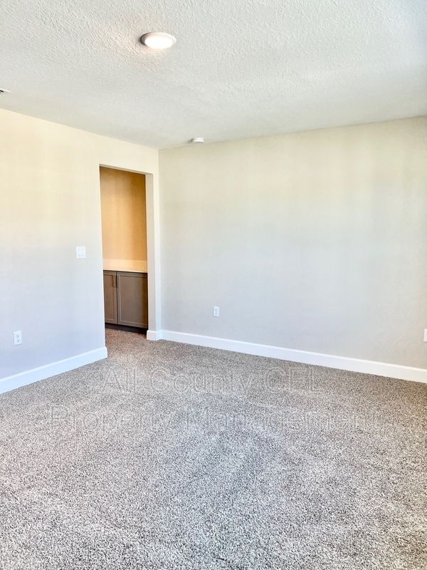 Building Photo - 1398 Captiva Cv