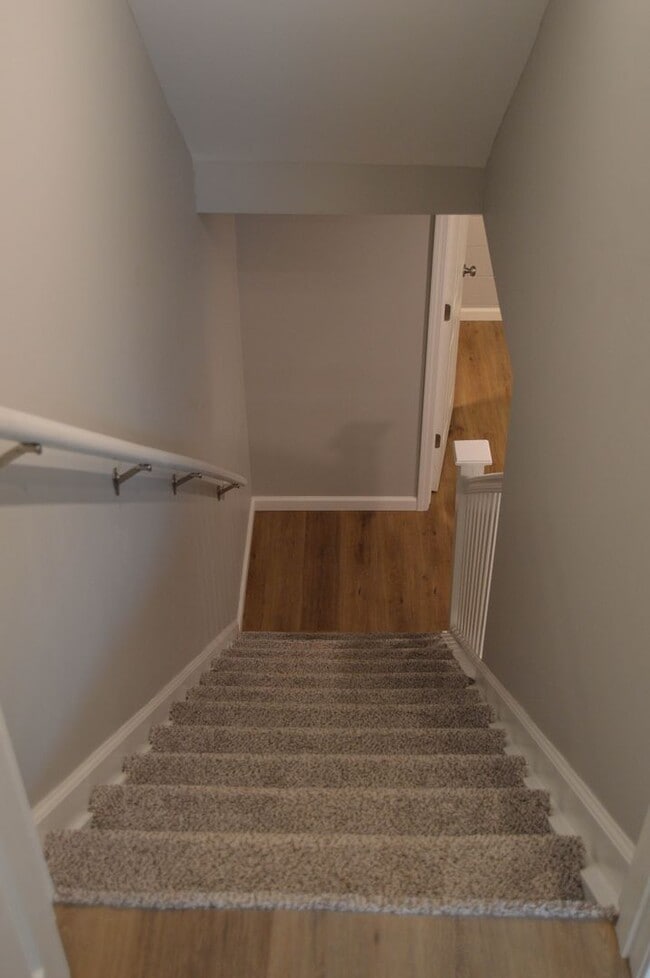 Building Photo - 2464 S Burberry Ln