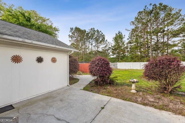 Building Photo - 81 Retreat Pl