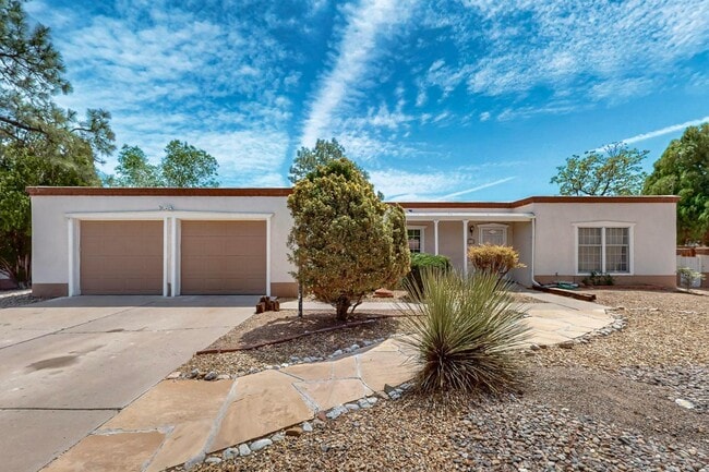Building Photo - 4112 Cherrydale Ct NW
