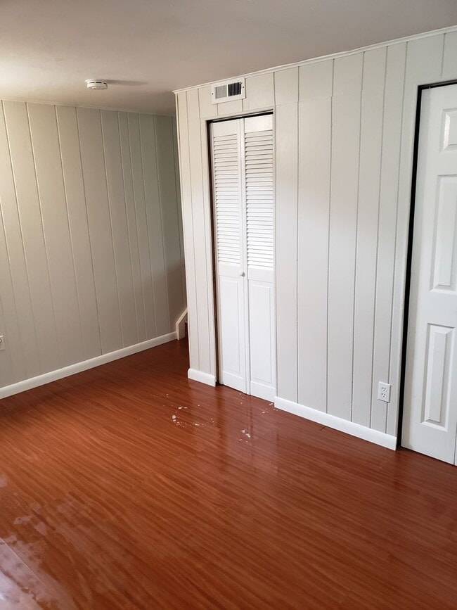 Building Photo - AMAZING 3 Bed 2 Bath Townhome in Lafayette- Available August 10th