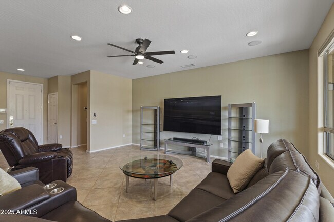 Building Photo - 20539 N Bear Canyon Ct