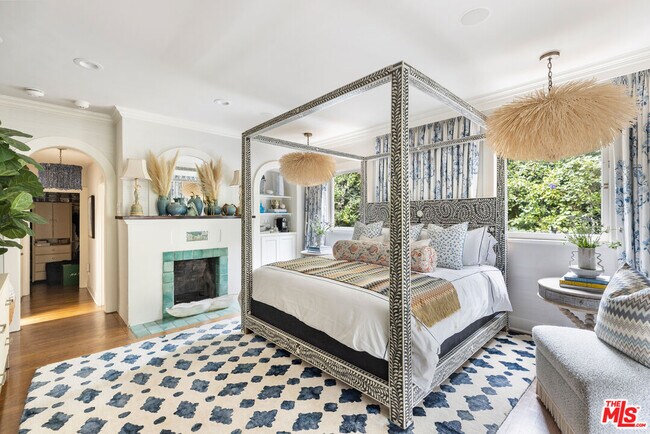 Building Photo - 175 W Channel Rd