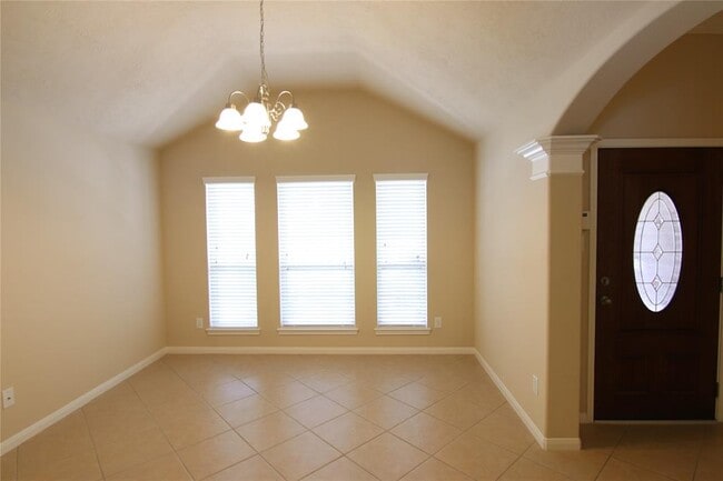 Building Photo - 3431 Lilac Ranch Dr