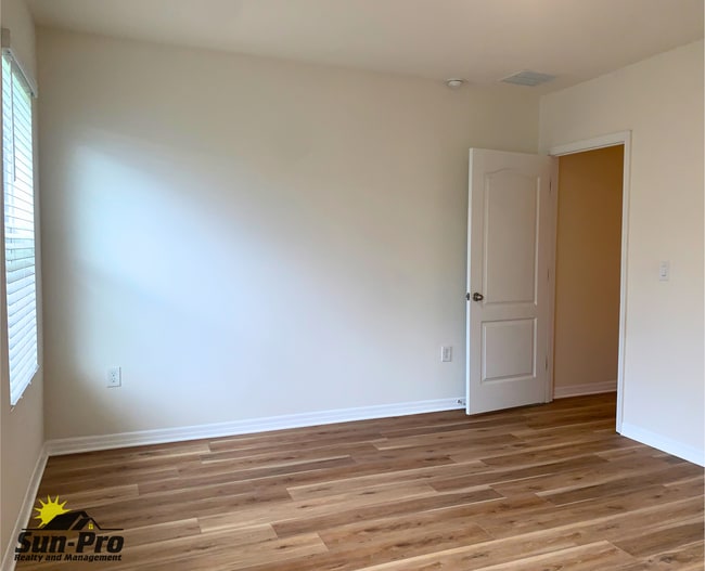 Building Photo - 54 Bella Oaks Dr