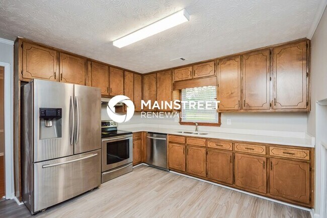 Building Photo - 3 Bedroom Pet-Friendly Home in Conyers, GA...