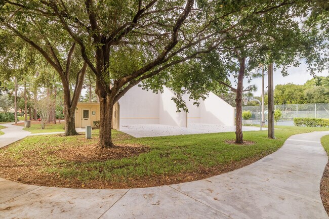 Building Photo - 130 1st Terrace