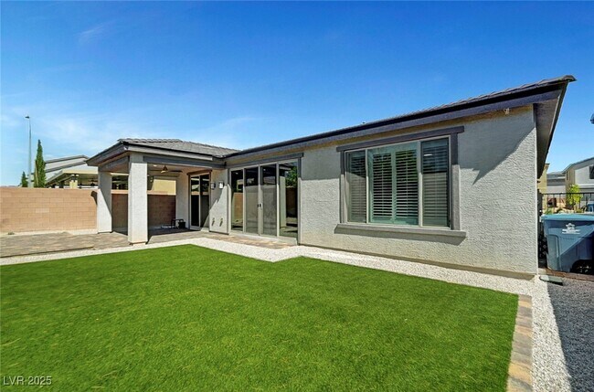 Building Photo - 5477 Vespertine Moon Ave