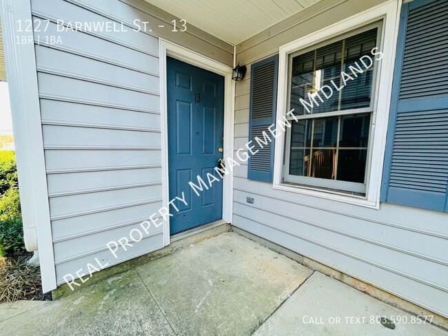 Primary Photo - Welcome to your new home in the heart of d...