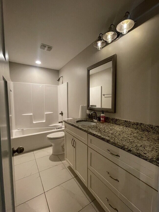 Building Photo - "Charming 4-Bedroom Retreat in Anderson with Spacious 1760 Sq Ft Layout - Your Perfect Home Awaits!"