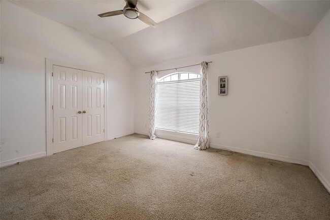 Building Photo - 18315 Brenwood Manor Dr