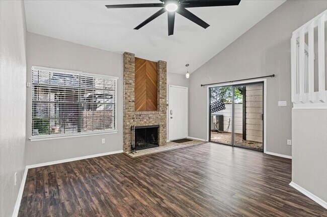 Building Photo - 1748 Ohlen Rd