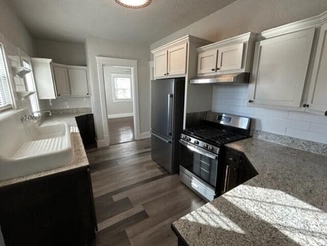 Building Photo - 311 E Main St