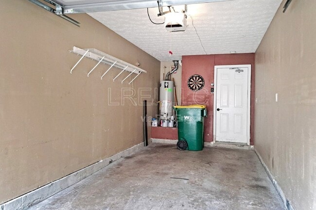 Building Photo - 8439 Grand Trevi Dr