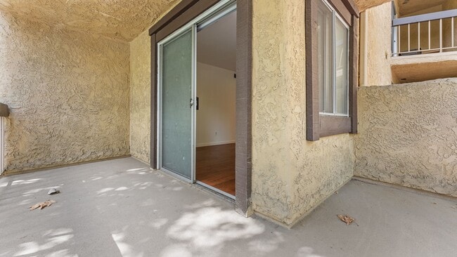 Building Photo - Beautiful Mountain Condo. 3 Bed-2Bath