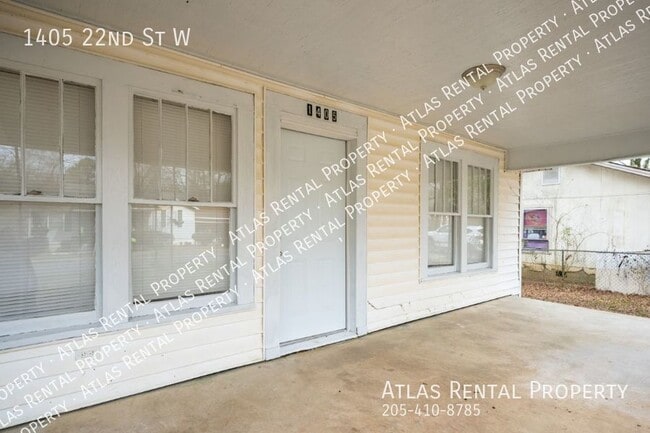 Building Photo - 1405 22nd St W