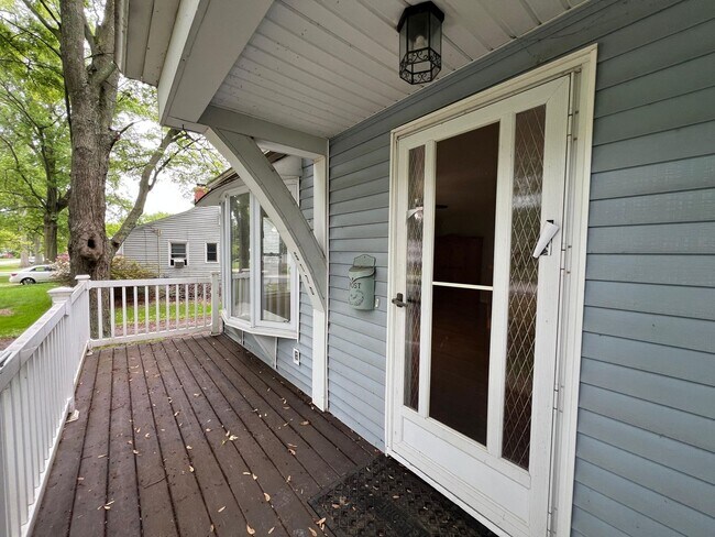 Building Photo - 6170 Mentor Park Blvd