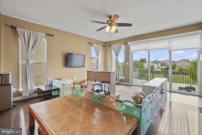 Building Photo - 20405 Codman Dr