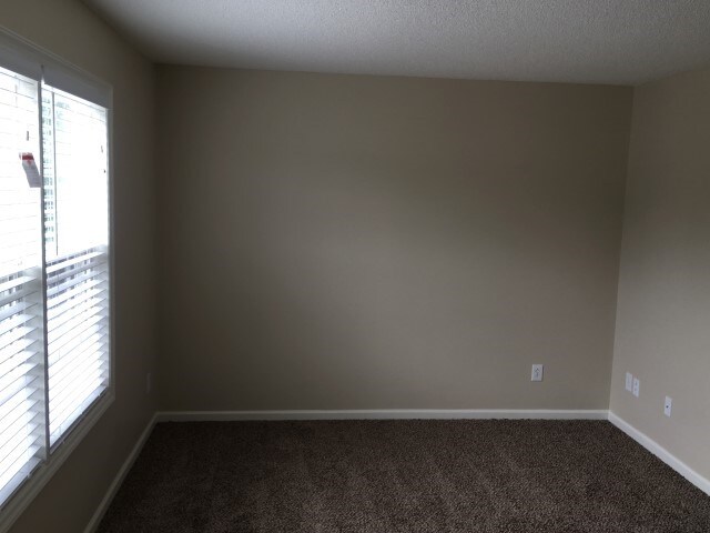 Building Photo - 4809 Tommans Trl