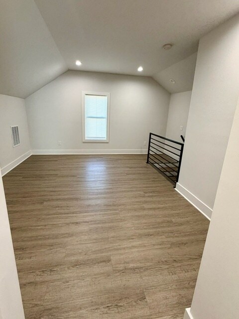 Building Photo - 667 Francis Pl NW