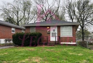 Building Photo - Charming 3-Bedroom 1 Bathroom Home!