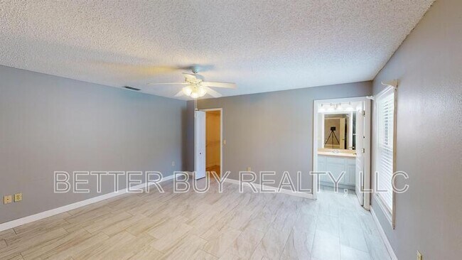 Building Photo - 21 Palermo Ln