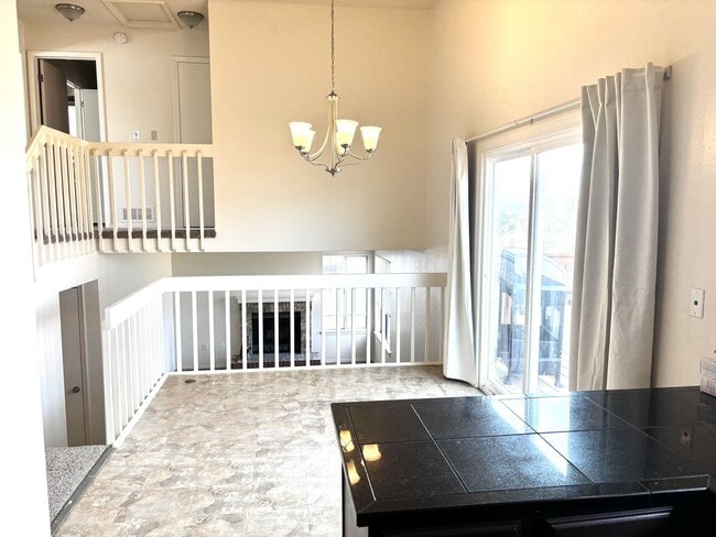 Building Photo - Stunning 3 bed 3 bath rental home in Highlands Ranch CO 80126 available 4-1-2026