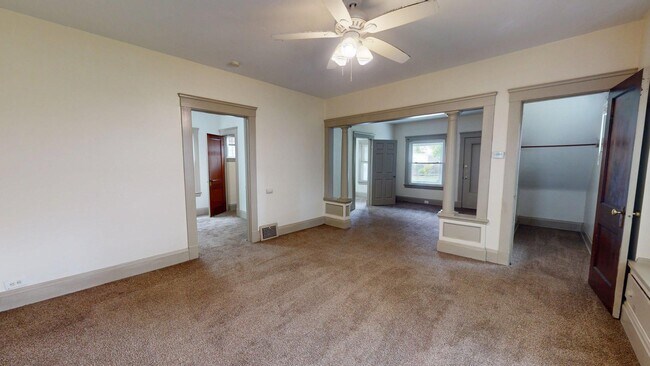 Building Photo - 3339 W.84th