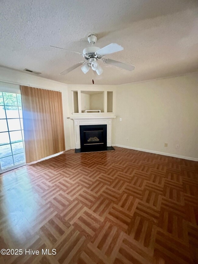 Building Photo - 1224 Westridge Ct