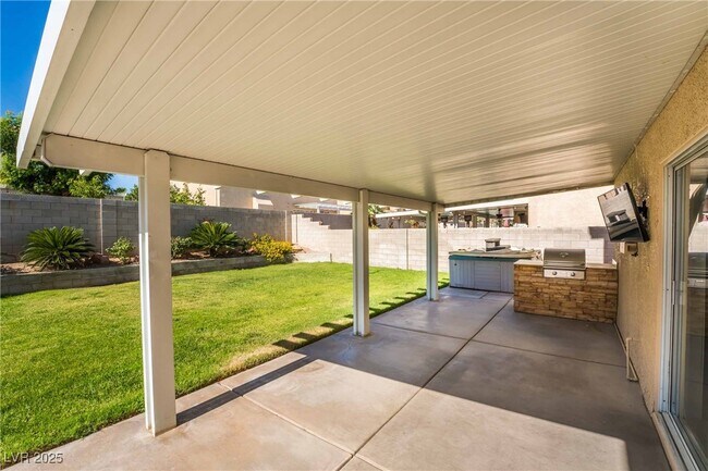 Building Photo - 1849 Glory Lily Ct