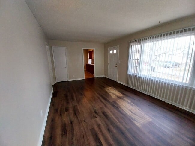 Building Photo - 1714 N Pearl St