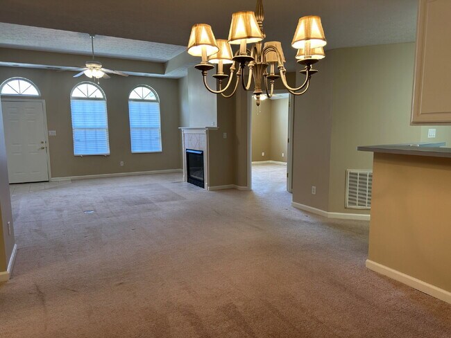 Building Photo - Well-Maintained Condo with 2 Bonus Rooms & Attached 2-Car Garage